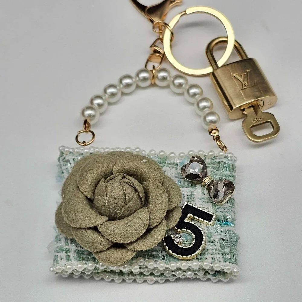 Authentic Louis Vuitton Padlock & Key Gold ✨Unbranded Bag Charm Keychain